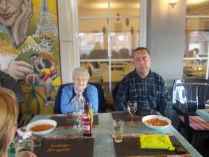 297127_453947681365842_1586555461_n